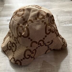 Gucci Tan Monogram Cap